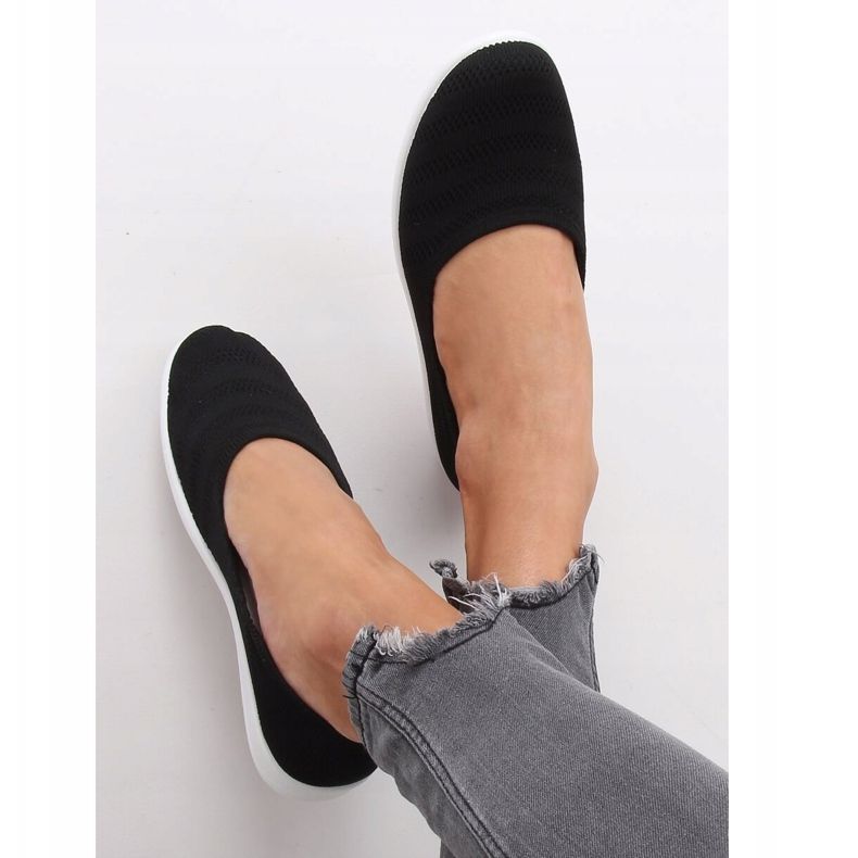 IC03 Balerine od crne mreže crna 1