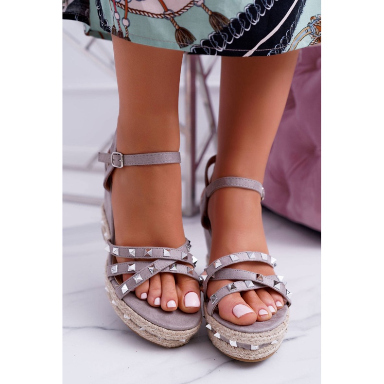 SEA Ženske sive sandale na klinovima Amare siva 2