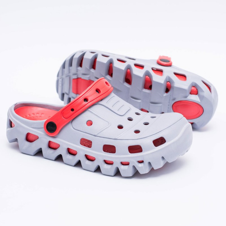 Flameshoes Sive muške vrtne lagane papuče Kroks Eva crvena siva 1