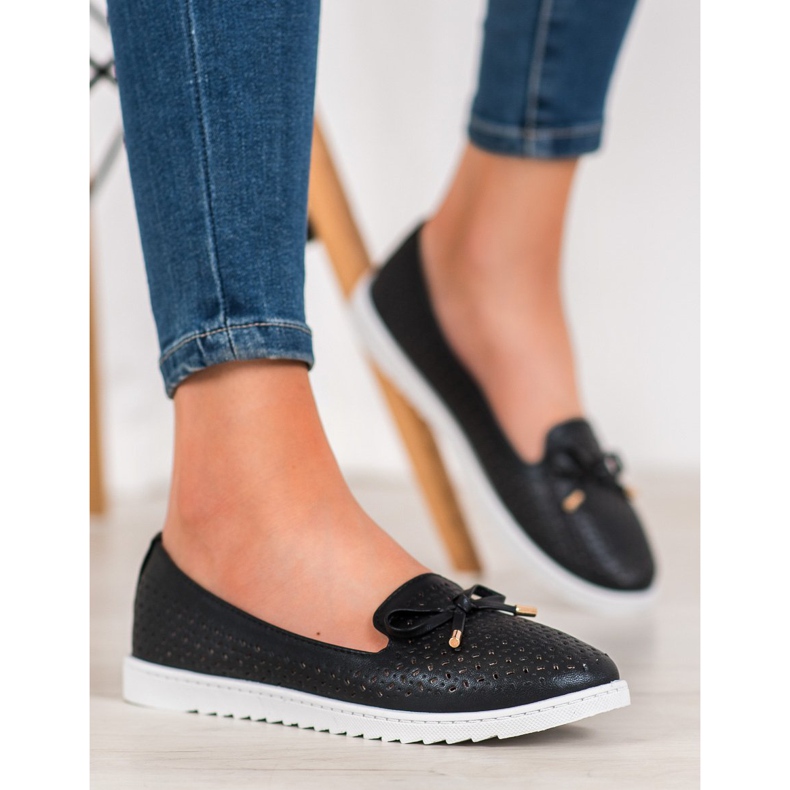 Weide Ažurne mokasine sa sjajem crno 2