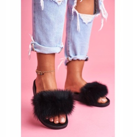 Ženske papuče s prirodnim krznom Black Naturis crna 1