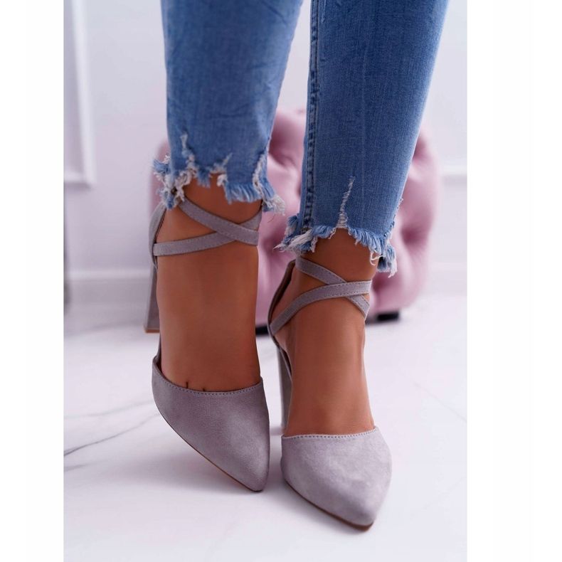 PS1 Ženske pumpe na peti u špicu sivoj boji velikog prometa siva 2