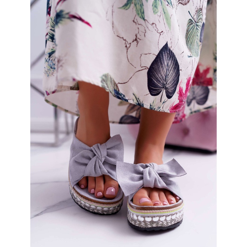 Ženske papuče s mašnama debelim potplatom Siva Milady 2