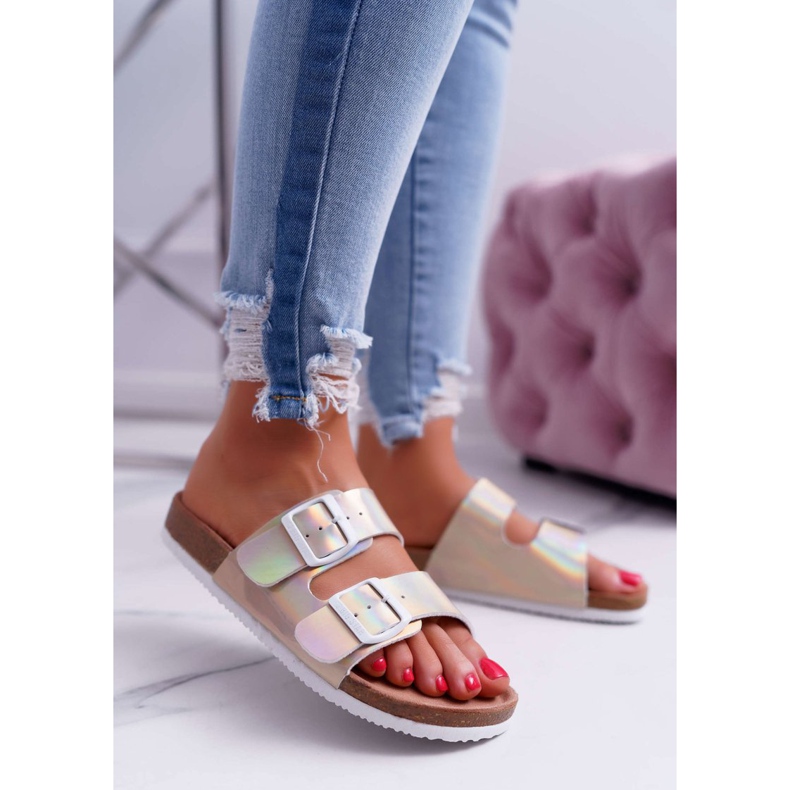 Ženske zlatne papuče Big Star DD274135 zlatna 1