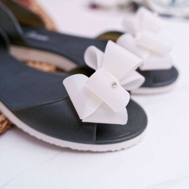 Gumene balerinke Meliski naklanja zelene bombone zelena 2