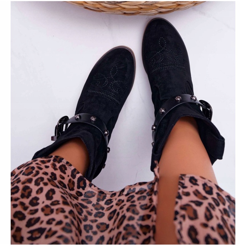 FB2 Ženske čizme na kaubojskim čizmama na ravnoj peti s kopčom Black Ewella crno 1