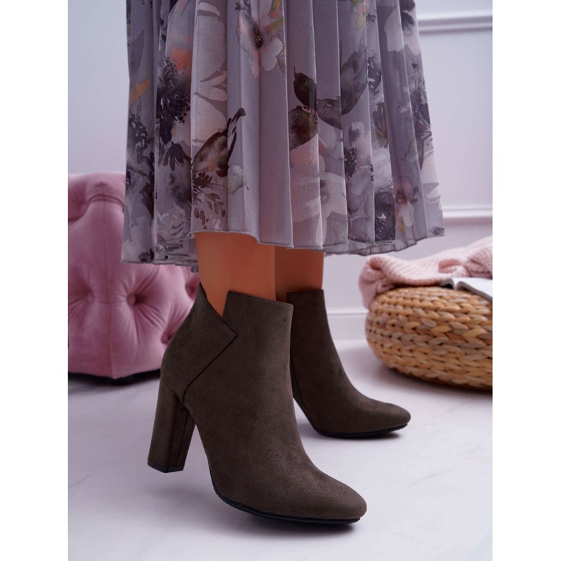 Vinceza Ženske čizme na petu, antilop, kiki, rumenilo kaki 1