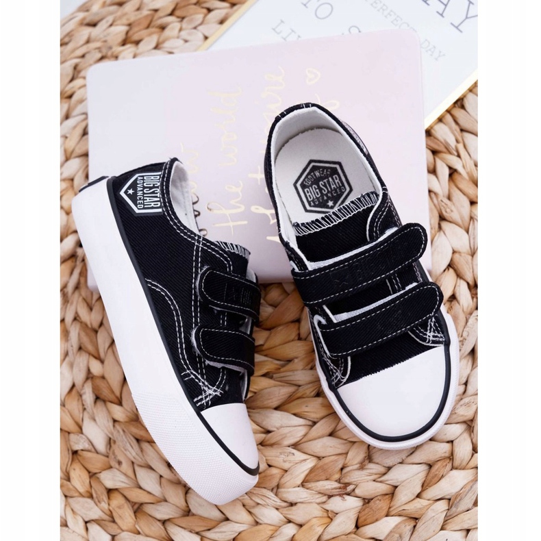 Dječje cipele Tenisice Big Star s čičak crnom FF374062 crna 1