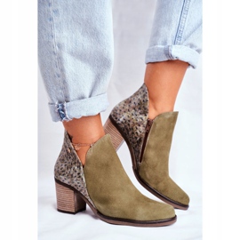 Ženske čizme na petu Maciejka proljetna kožna maslina 04492-24 zelena 2