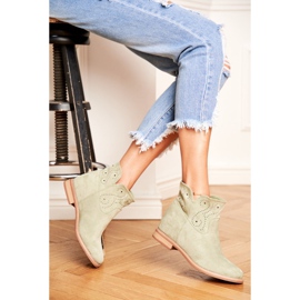 SEA Ženske čizme Suede na ravnoj peti Ažur zelene boje zelena 1