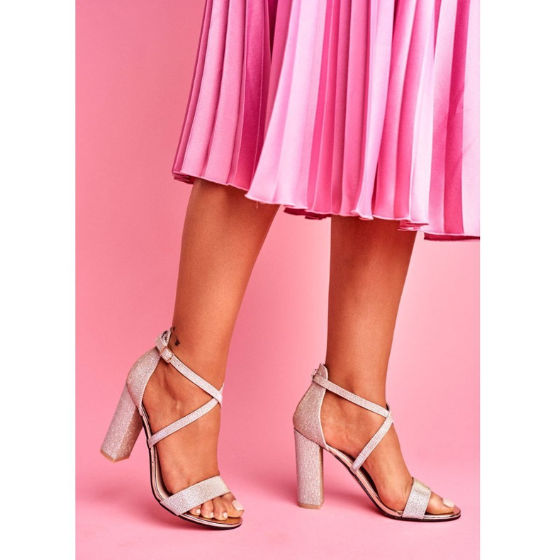 SEA Ženske sandale na sjajnoj štikli Golden Vivi zlatna 1