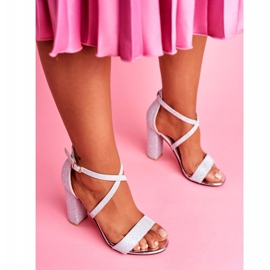 PS1 Ženske sandale na peti Brokat srebrne boje Vivi siva 1