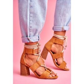 SEA Ženske sandale na petu vezane antilop Kamilica Amore smeđa 1