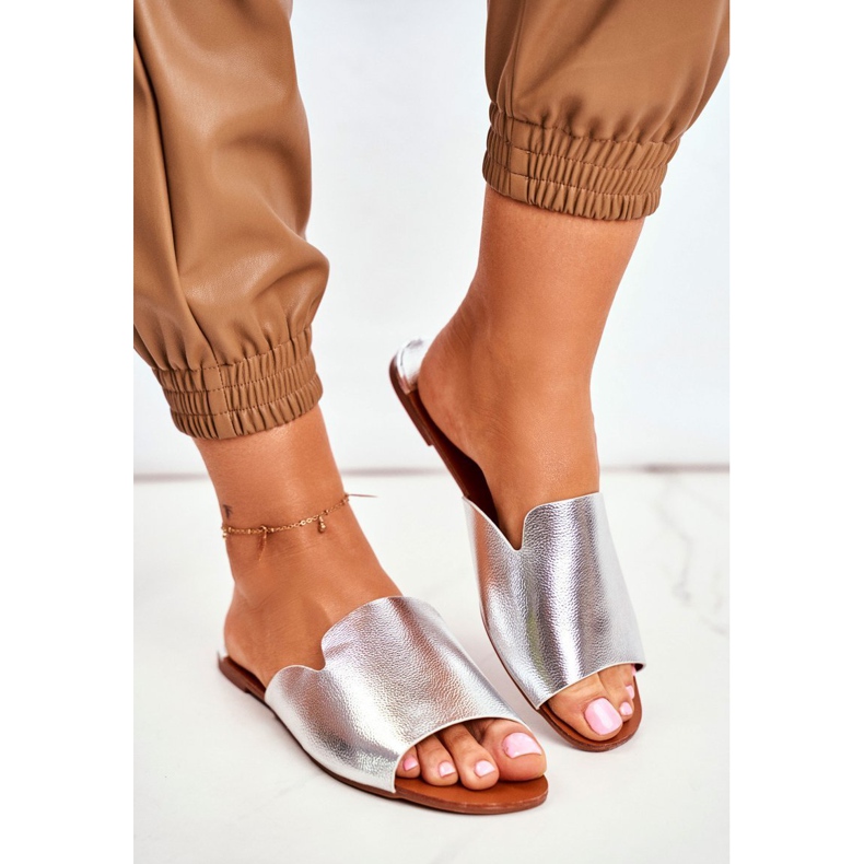 HAN Ženske papuče ravne srebrne Mimios siva 1