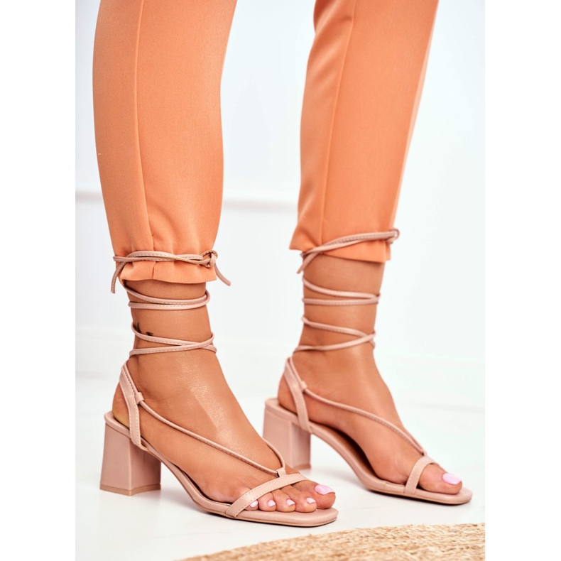 HAN Ženske sandale na petu vezane bež ujutro 2