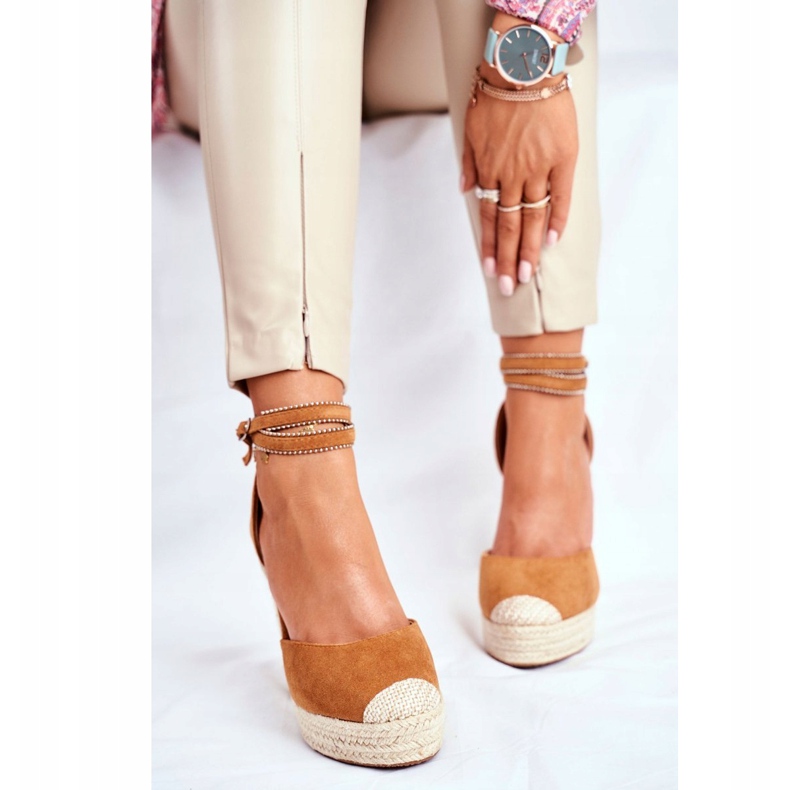 FB2 Ženske sandale na lanu s lamelom od kamila Canterola smeđa 1