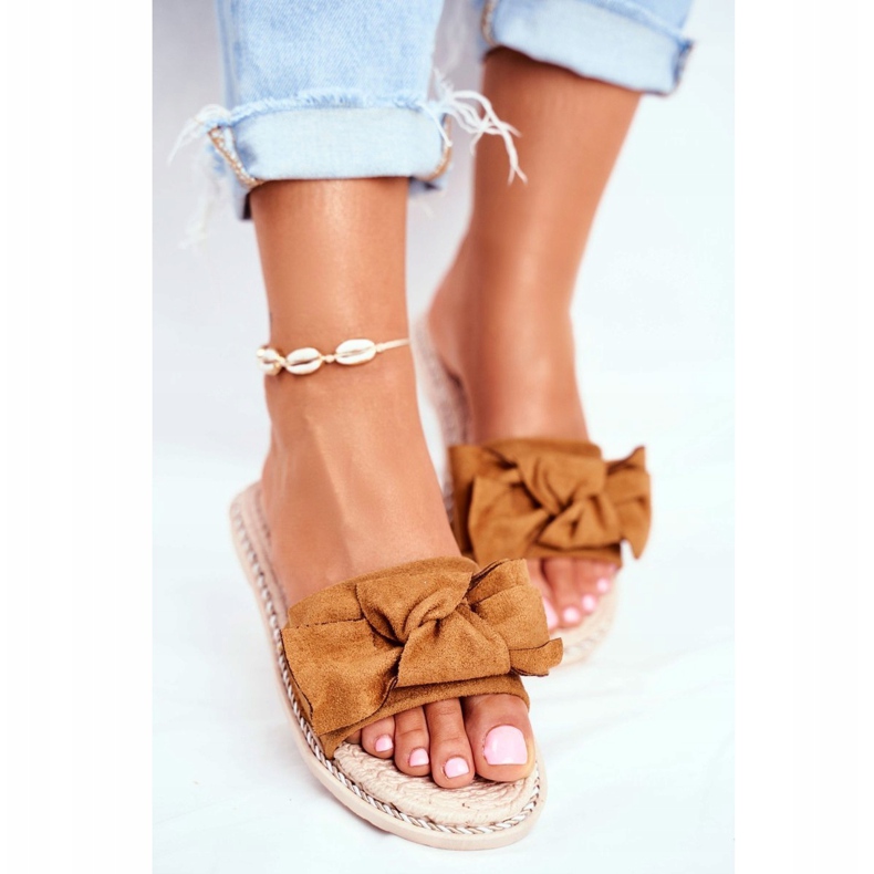 FRJ Ženske papuče s mašnom i kamenom srećom smeđa 1