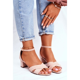 FW1 Bež sandale od antilopa na nela baru 1