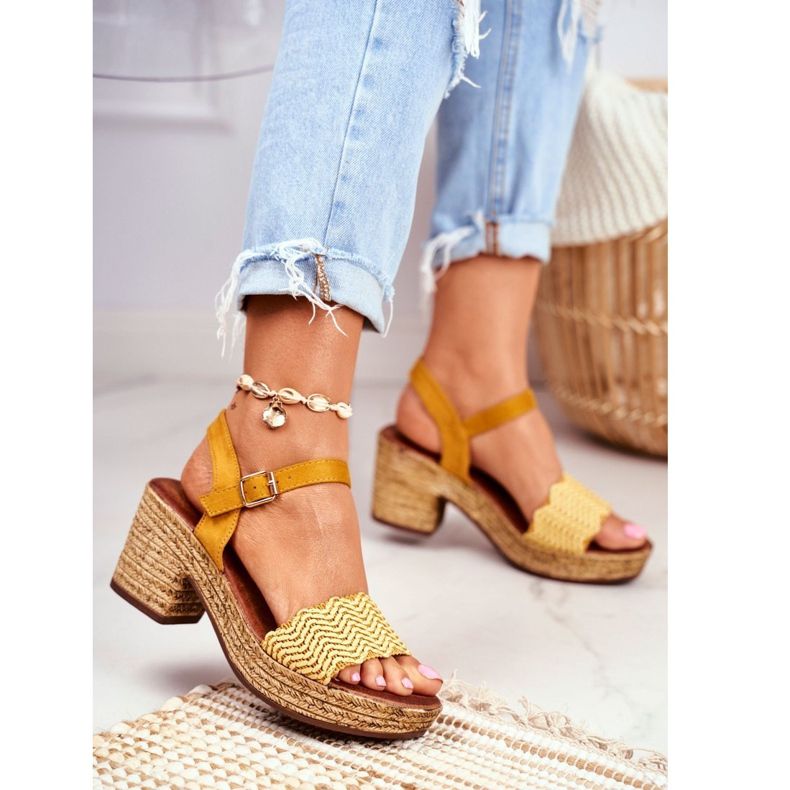 EVE Žute Fobi ženske sandale na visoku petu žuta boja 1