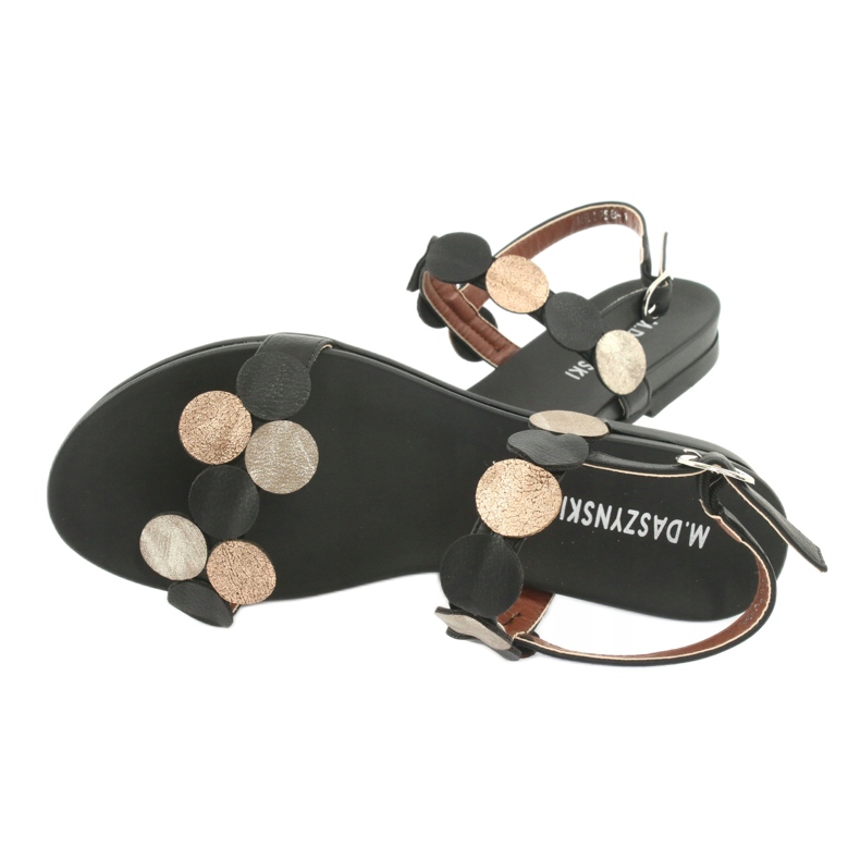 M.Daszyński Crne sandale sa zlatnim prstenovima Daszyński MR1958-1 crna žuta boja 4