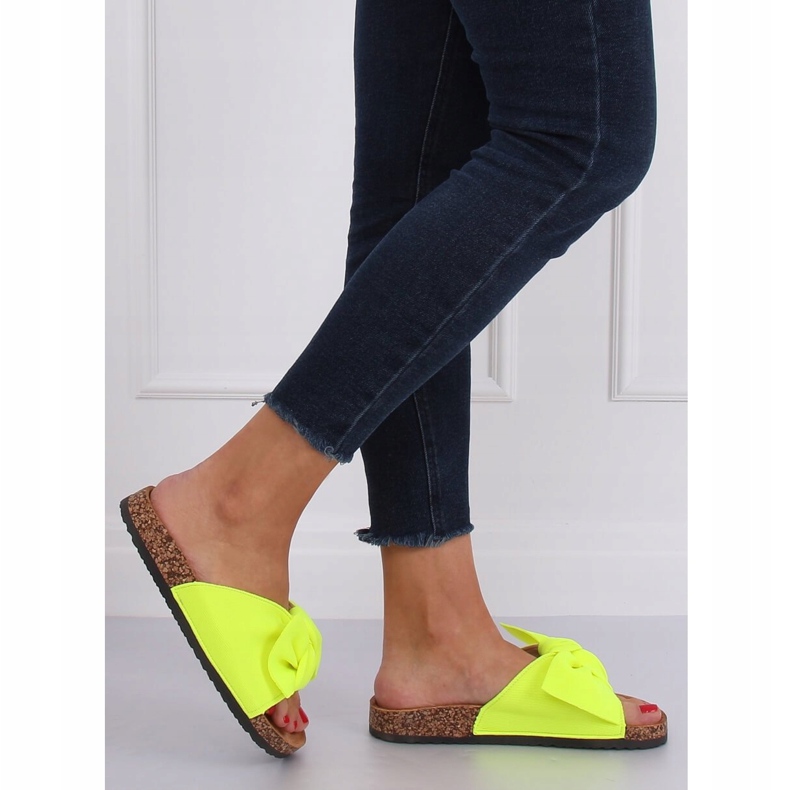 Neonske papuče CK108 na potplatu od pluta žuta boja 1