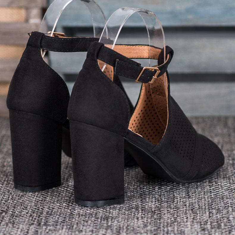 Small Swan Elegantne otvorene sandale crna 1