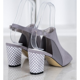 Goodin Ugrađene sandale s kariranom petom siva 1