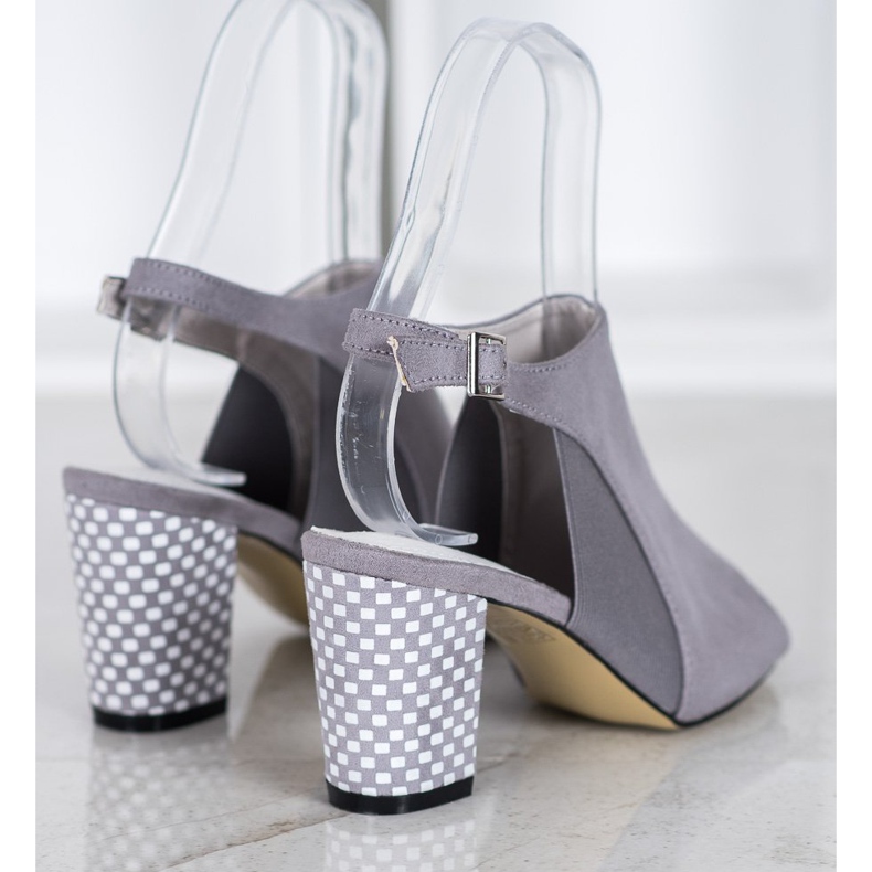 Goodin Ugrađene sandale s kariranom petom siva 1