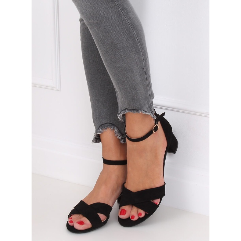 Crne sandale s visokim potpeticama F189P Crna 2