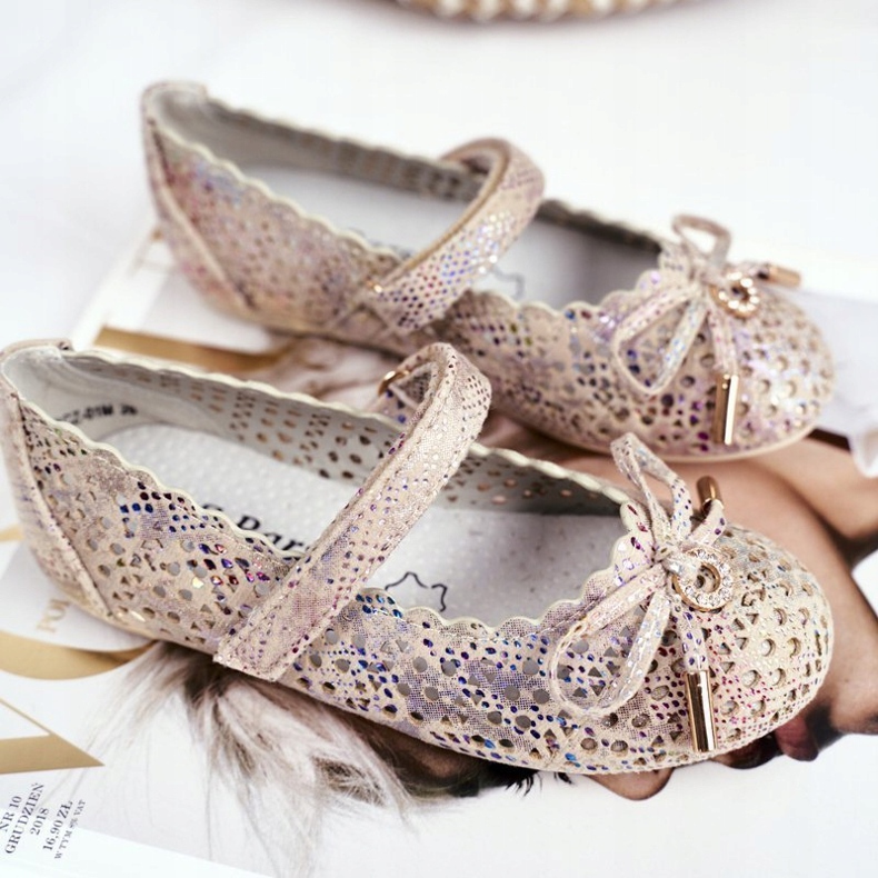 S.Barski Dječje bež ažur balerine s čičkom Barski Remtro 1