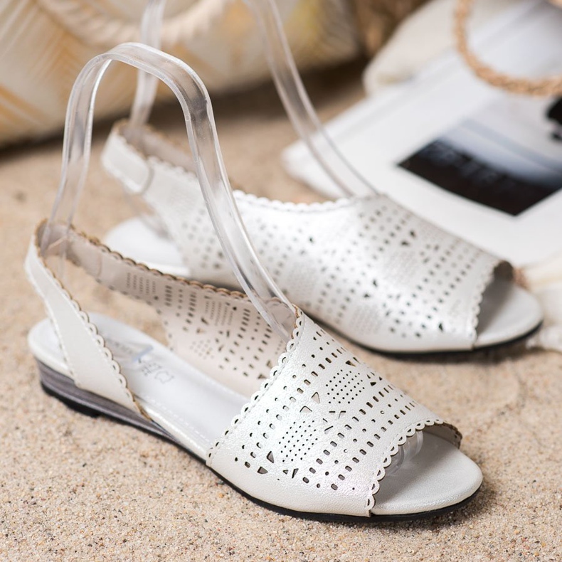 Goodin Sjajne srebrne sandale siva 1