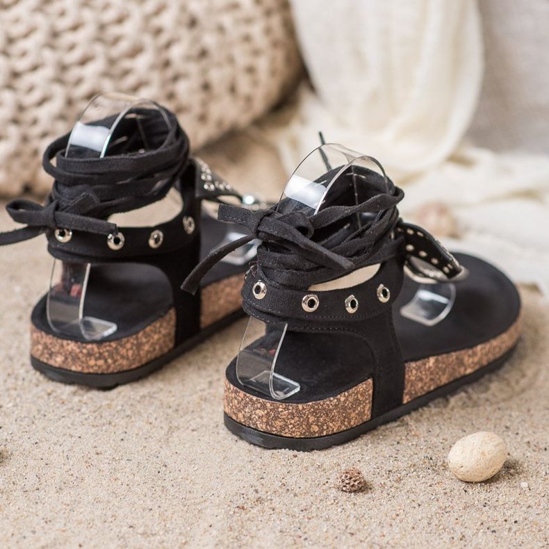 Seastar Sandale sa vezanim japankama crna 1