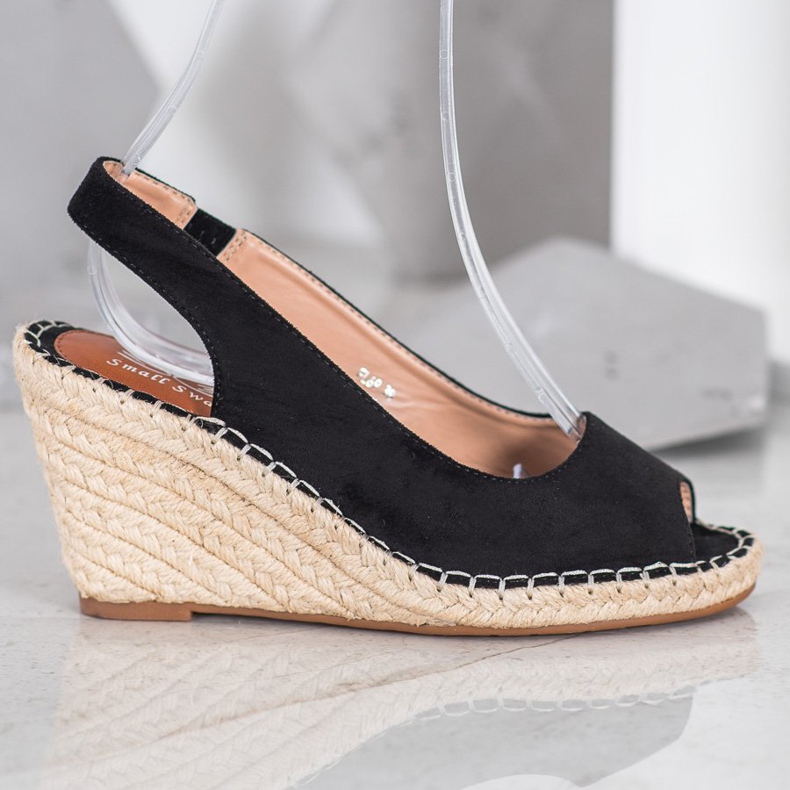 Small Swan Crne sandale na visokom klinu crno 2