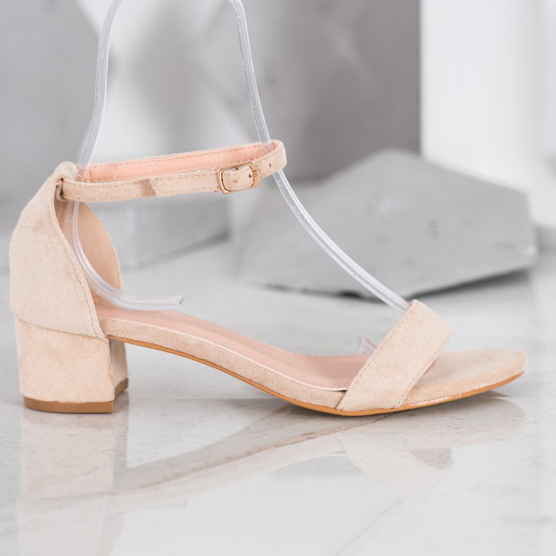 Small Swan Sandale s niskim potpeticama smeđa 2