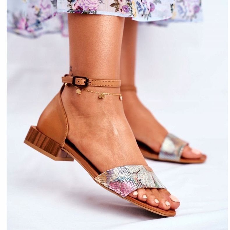 Ženske sandale Maciejka Kožna crvena glava 04618-29 smeđa 1