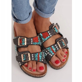 Scholki s crnim perlicama CK133P Crna raznobojna 1