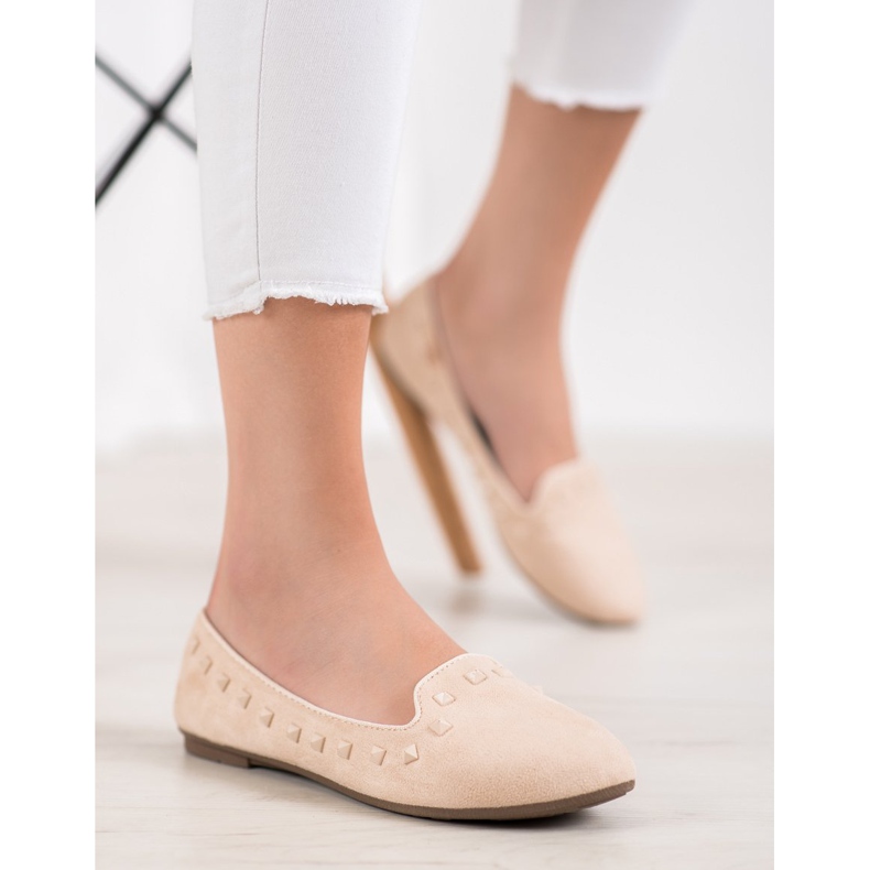 Fama Gospodari sa klincima smeđa 1