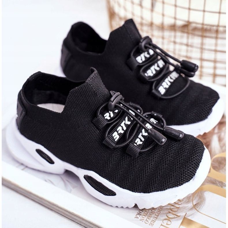 Bartek S.A. Dječje sportske cipele Bartek Black T-75203 / W35 crna 1