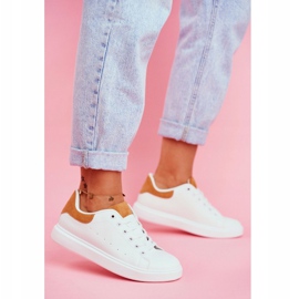 PS1 Ženske sportske cipele bijele boje s petom Camel Milly bijela 1