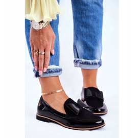 Ženske hlače Maciejka Lakirane mokasine crne 04099-01 / 00-5 crno 1