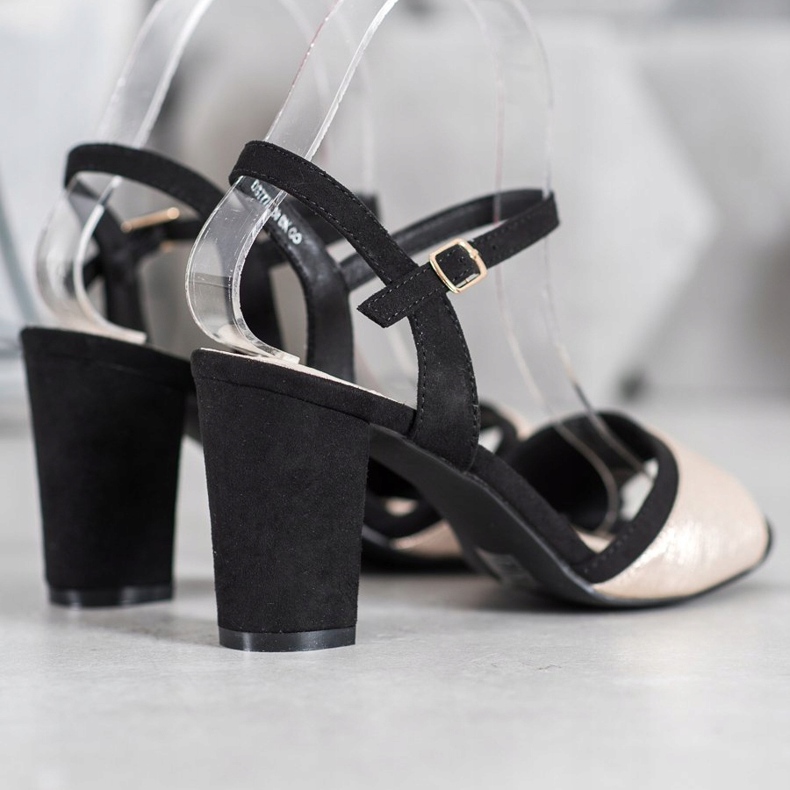 Filippo Sandale s visokim potpeticama crna žuta boja 1