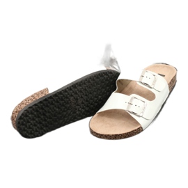 Lakirane anatomske bijele papuče Lee Cooper 1043-5 bijela 2