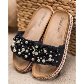 Small Swan Papuče na platformi s biserima crno 1
