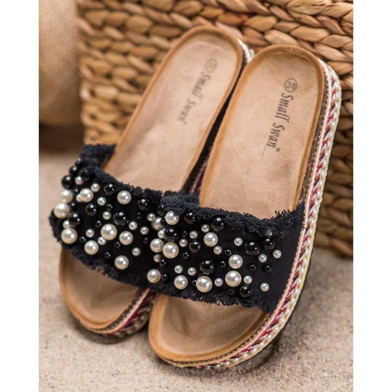 Small Swan Papuče na platformi s biserima crno 1