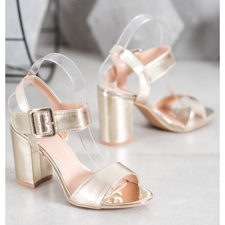 Small Swan Sandale na šanku s eko kožom zlatna 1