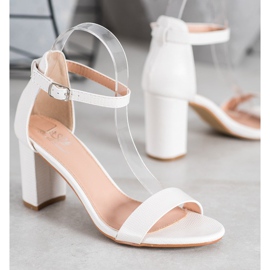 Small Swan Elegantne sandale s visokim potpeticama bijela 1