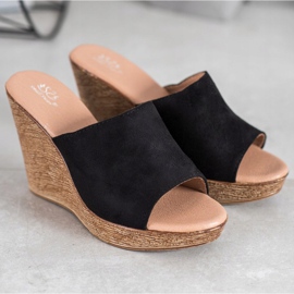 Small Swan Lagane papuče od antilopa crno 1