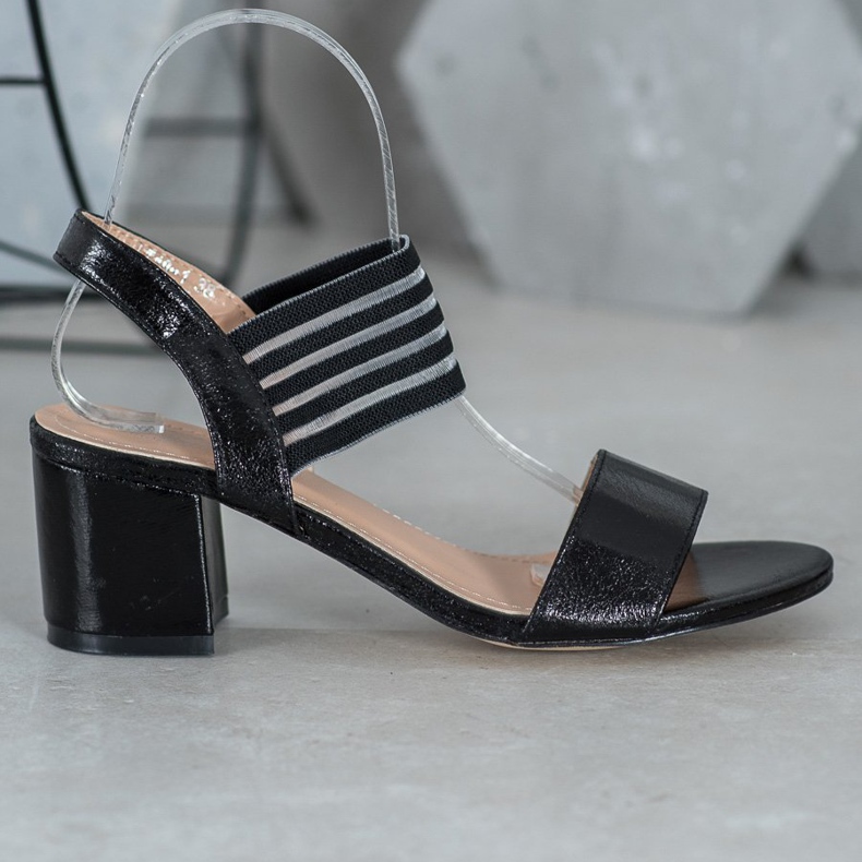 Small Swan Sjajne sandale koje klize crno 2