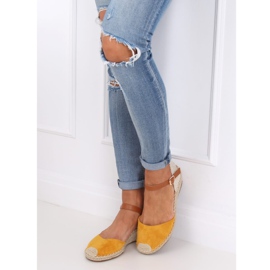 Espadrile na klinovima med S-820 Žuta žuta boja 1