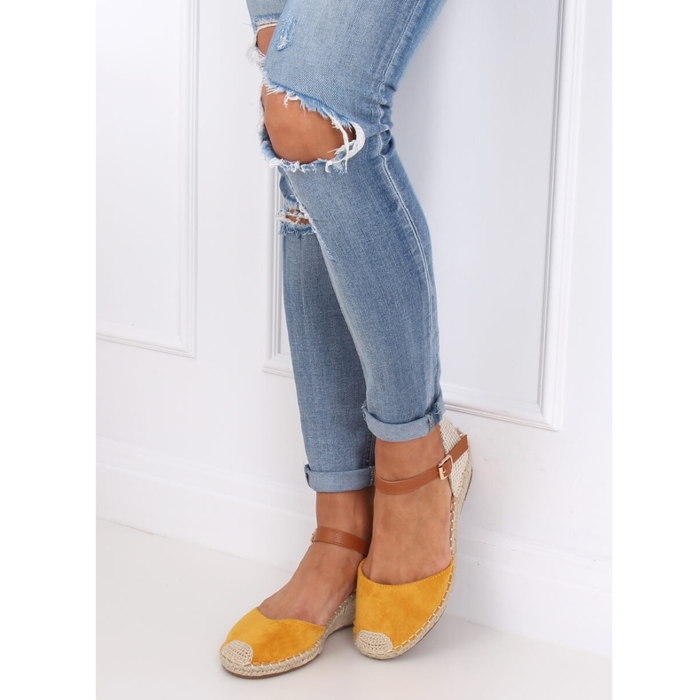 Espadrile na klinovima med S-820 Žuta žuta boja 1